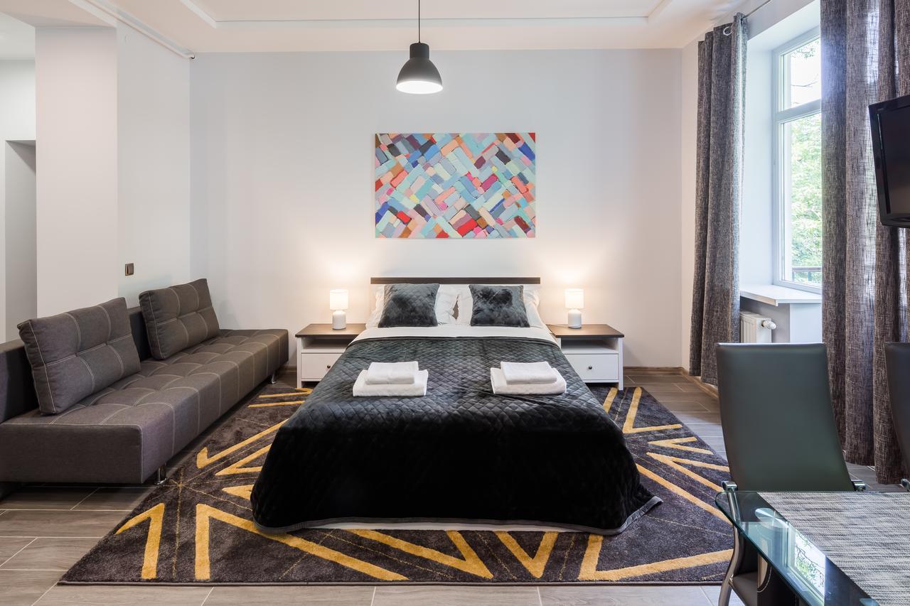 New With Balcony Apartment